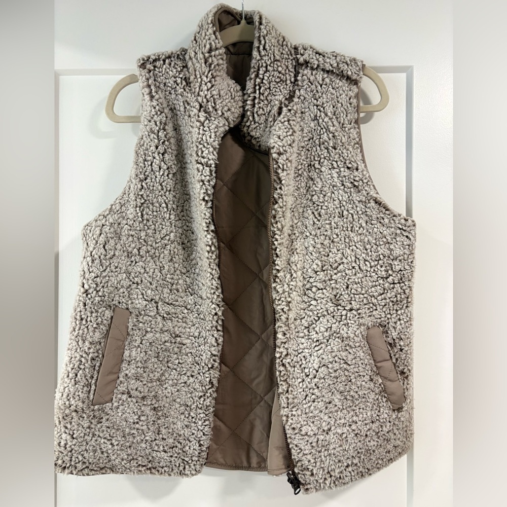 Cozy Sherpa Fleece Vest